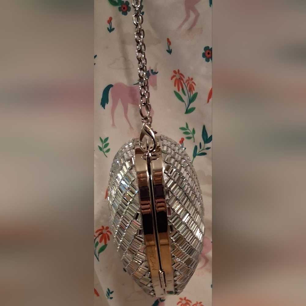 NWT Betsy Johnson Stole My Heart Silver Mirror Formal Crossbody Clutch Purse Bag - Picture 7 of 12
